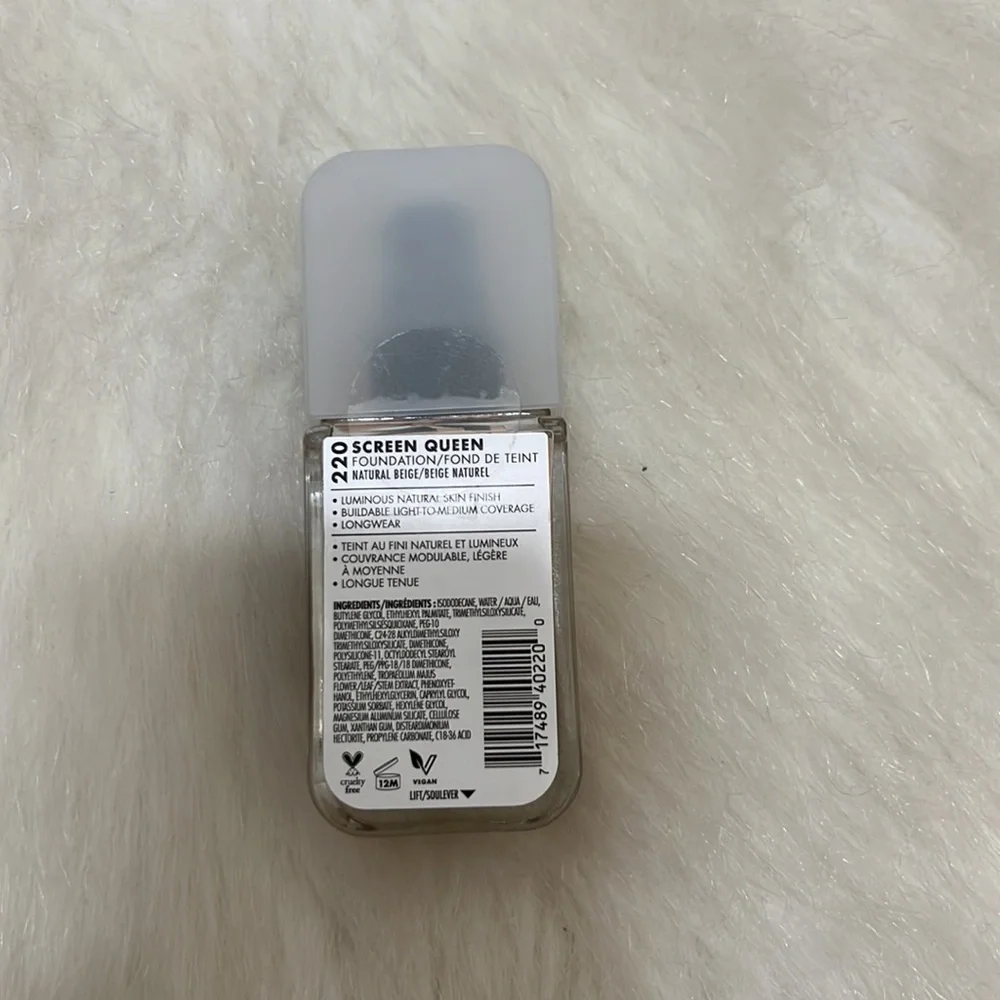 MILANI Screen Queen Foundation Natural Beige 220